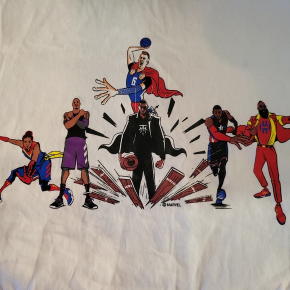 adidas Men's Basketball Tshirt - Picture 2 of 4